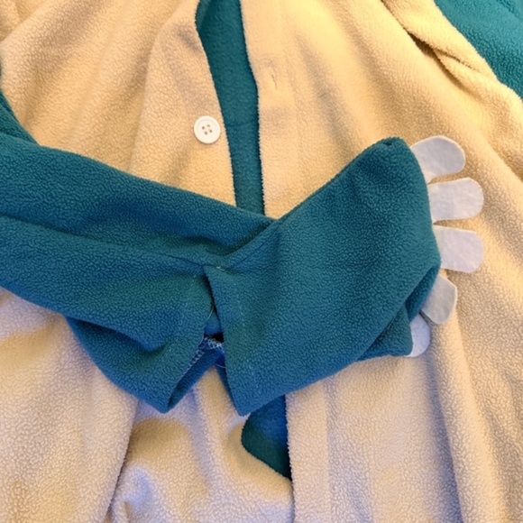 Snorlax fuzzy one piece pajamas - Picture 4 of 5